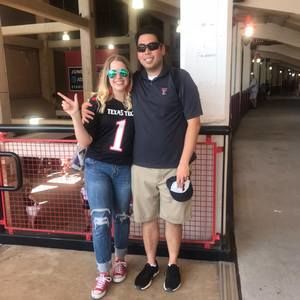 Meet your Posher, Christy